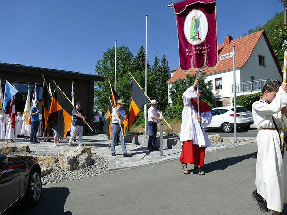 Festgottesdienst zum 1.000 Todestag des Heiligen Heimerads auf dem Hasunger Berg (Foto: Karl-Franz Thiede)